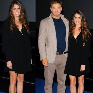 Black Skaist Taylor Celia crepe dress size 4